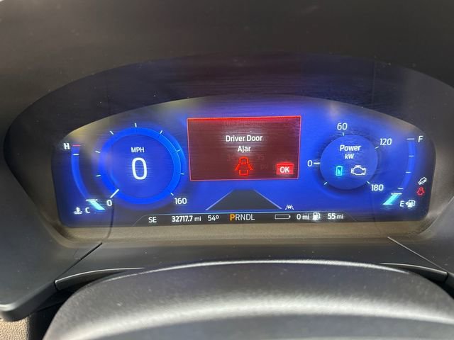 Certified 2022 Ford Escape Titanium FWD image 32