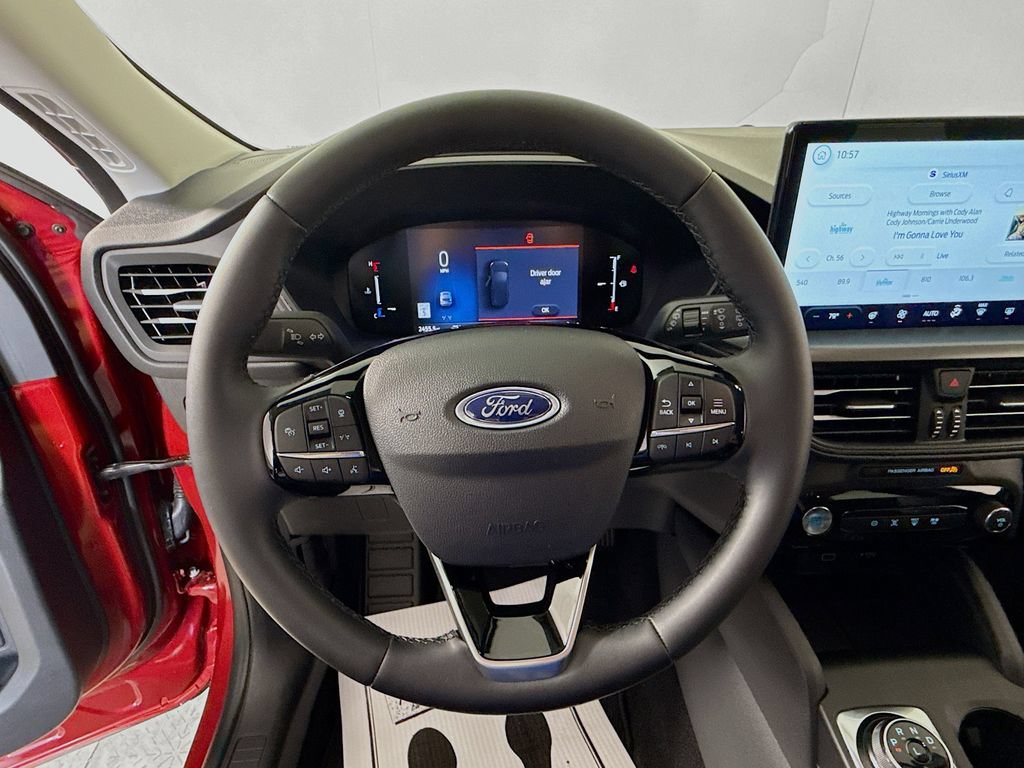 Certified 2026 Ford Escape SE FWD image 16
