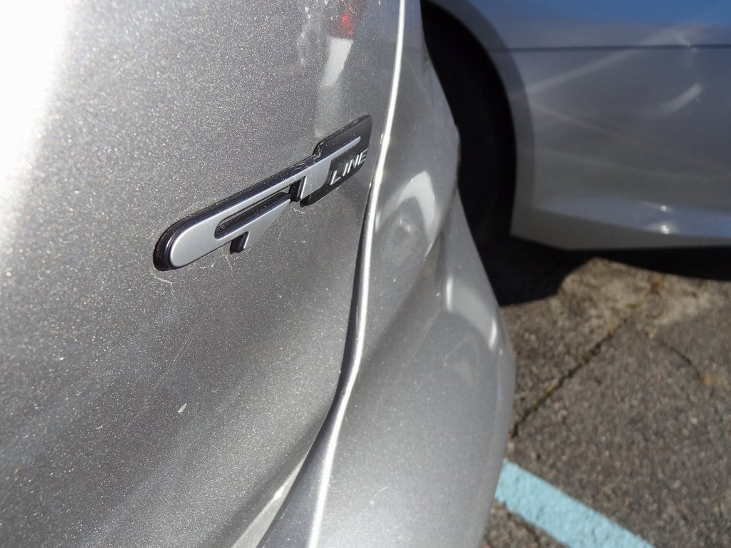 Used 2023 Kia Forte GT-Line image 7