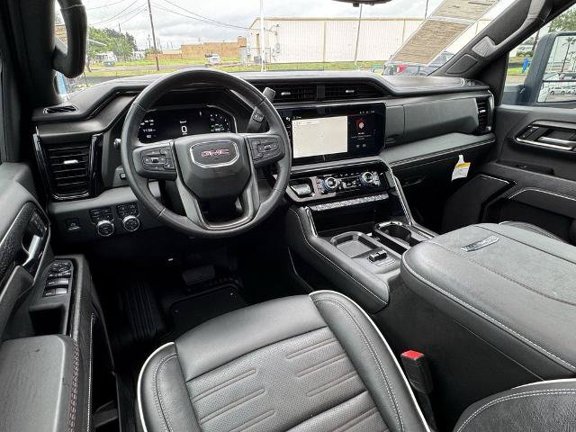 Used 2024 GMC Sierra 2500 AT4X AWD/4WD image 16