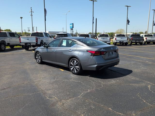 Used 2022 Nissan Altima 2.5 SV FWD image 5