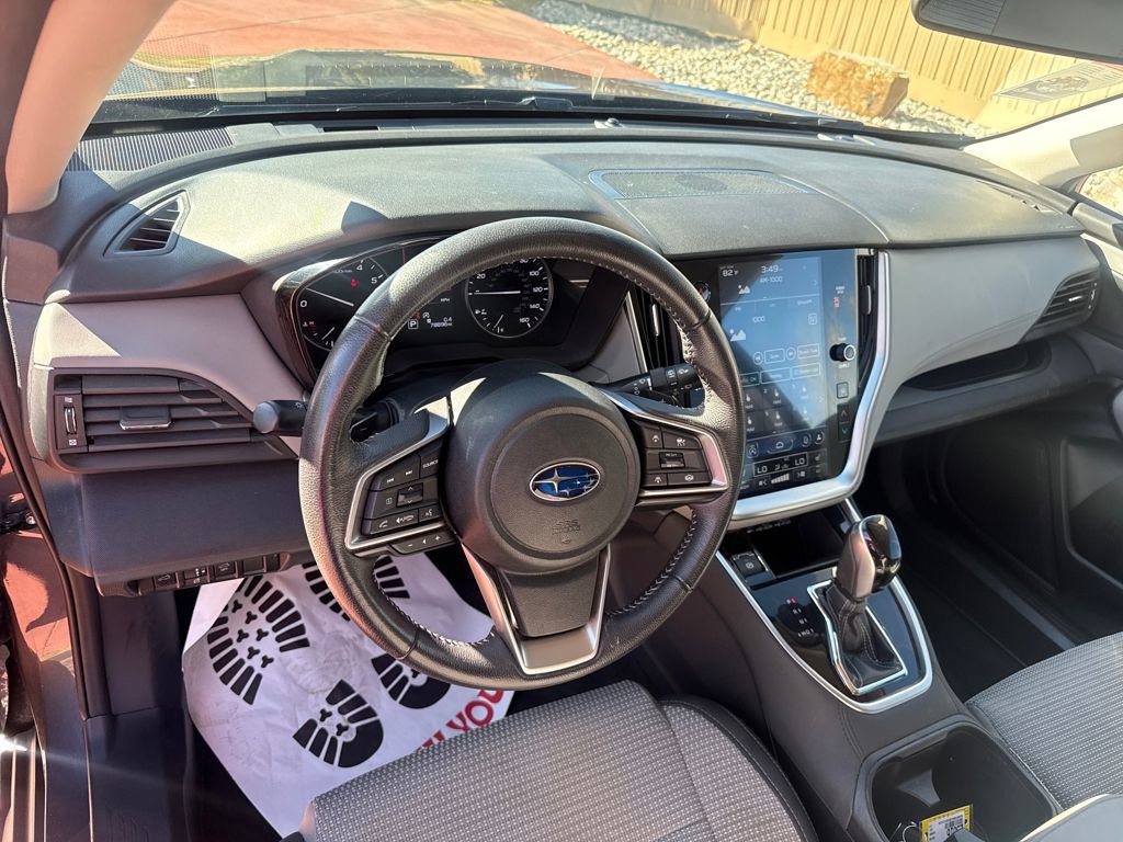 Used 2023 Subaru Outback Premium image 12