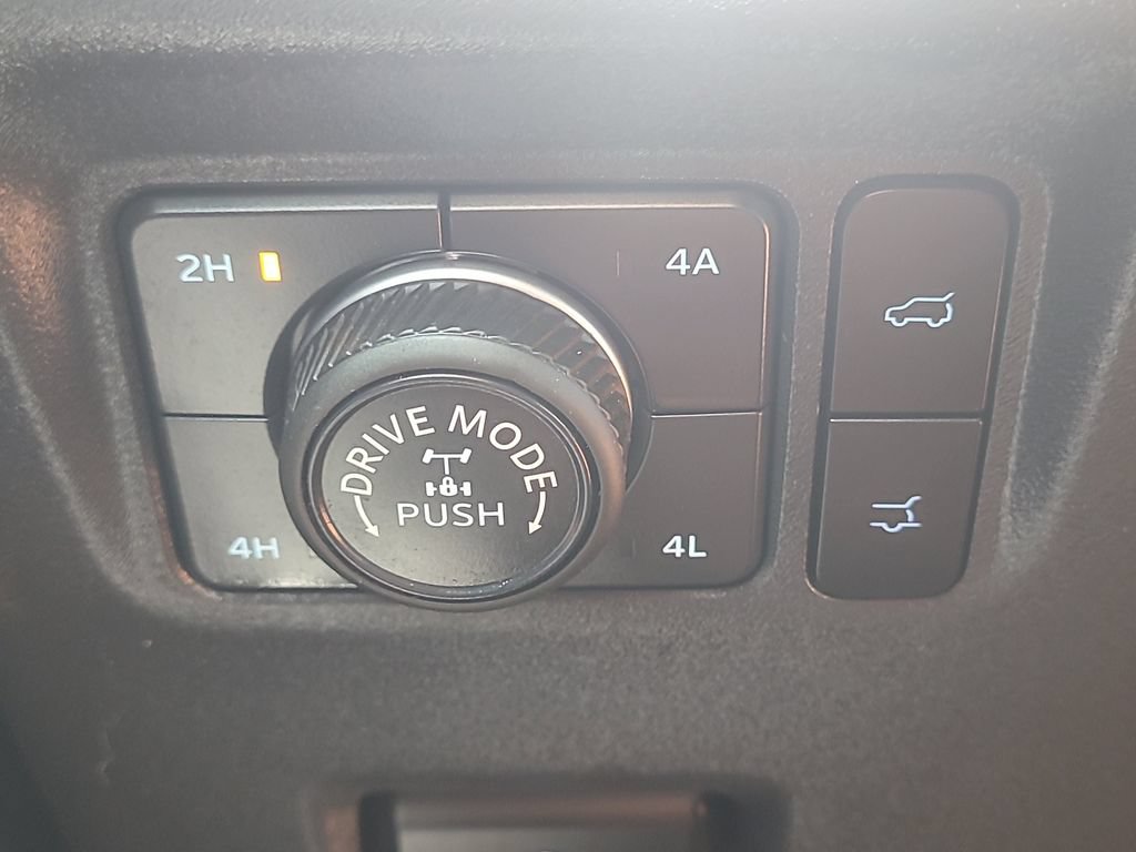 Certified 2025 Ford Expedition Tremor AWD/4WD image 30