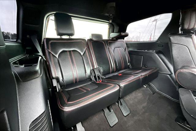 Certified 2020 Ford Expedition Limited w/ Equipment Group 303A image 31