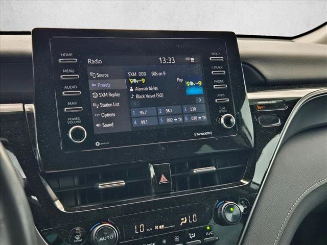 Used 2024 Toyota Camry SE FWD image 14