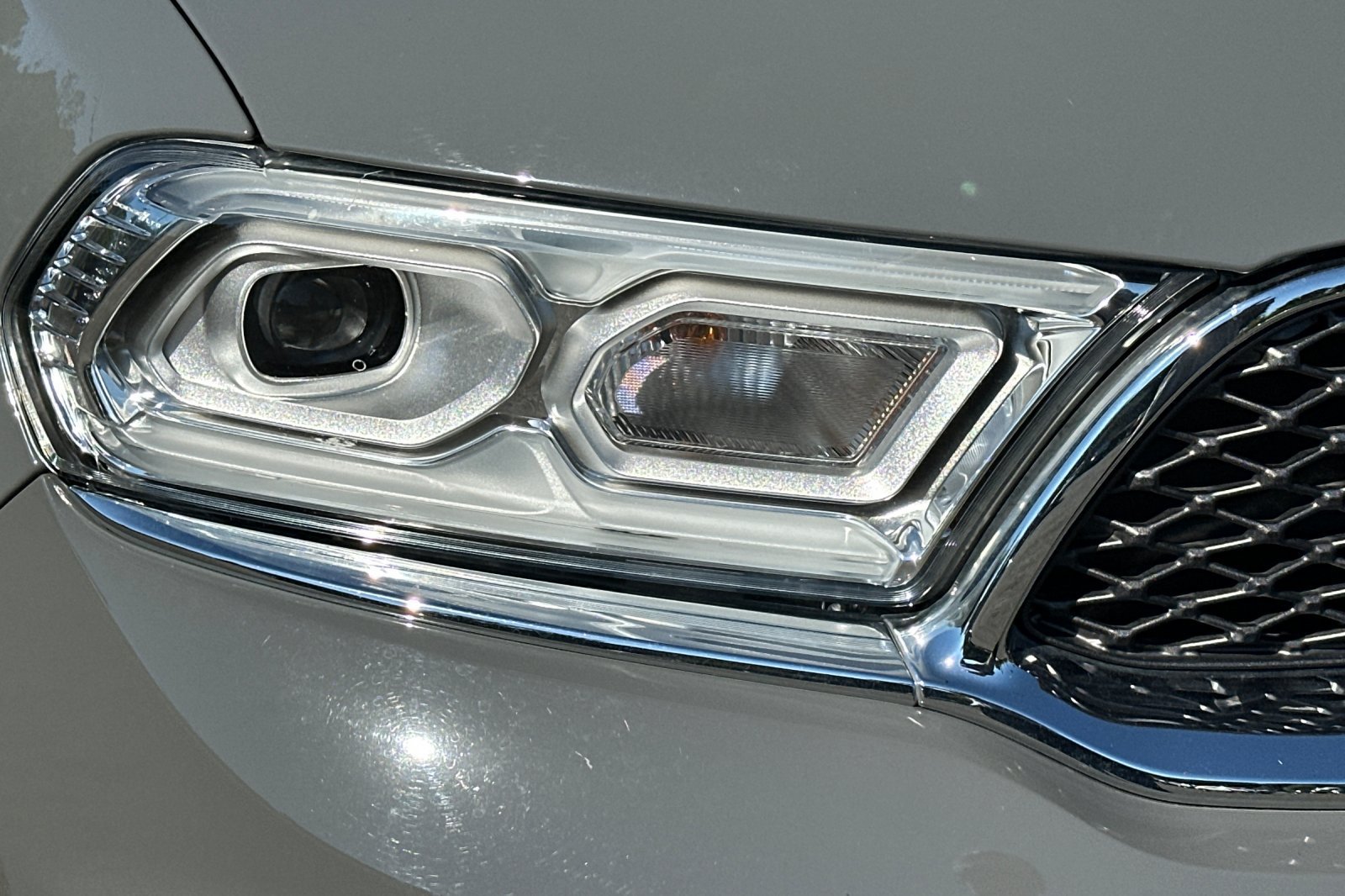 Used 2023 Dodge Durango SXT Launch Edition RWD image 45