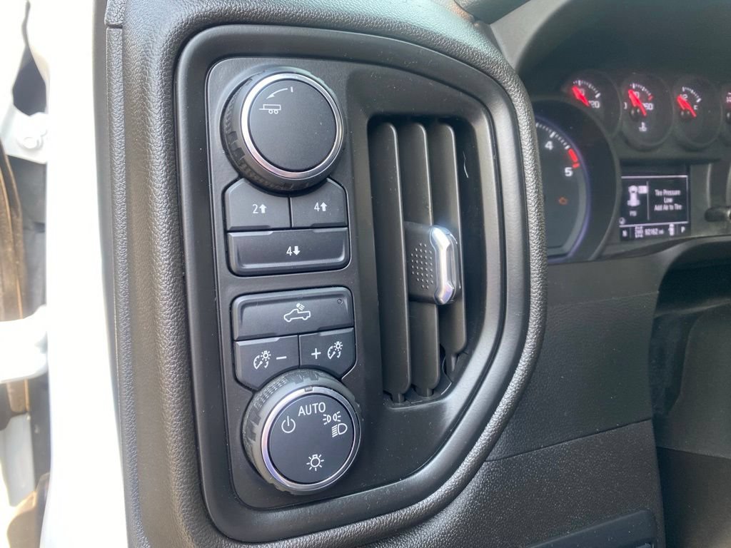 Used 2024 Chevrolet Silverado 3500 W/T w/ WT Convenience Package AWD/4WD image 17
