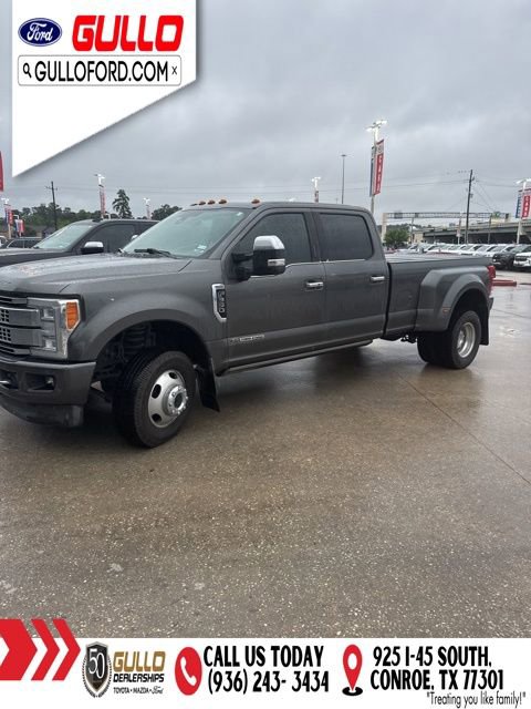 Certified 2017 Ford F350 Platinum w/ Platinum Ultimate Package AWD/4WD image 5