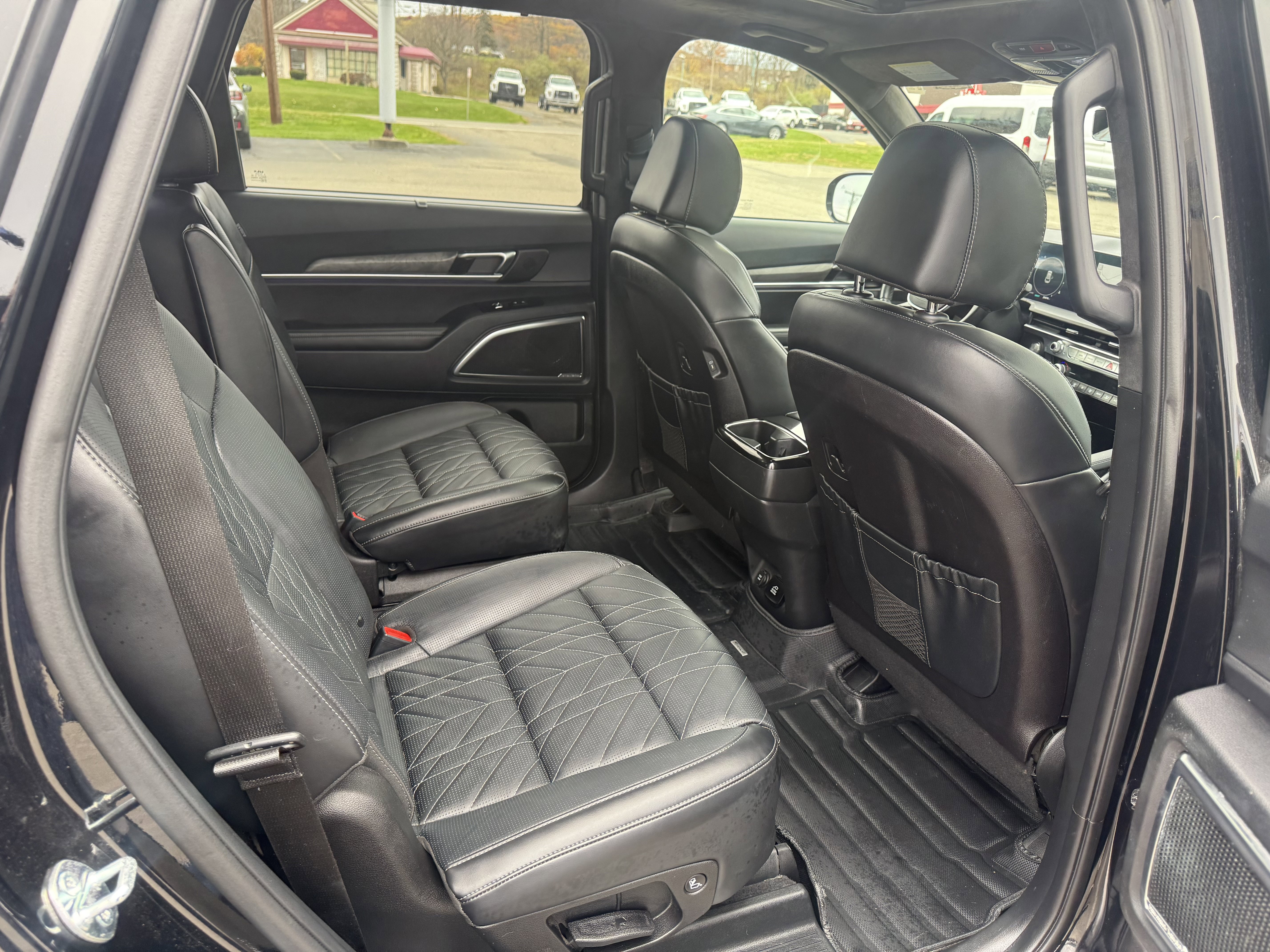 Used 2024 Kia Telluride SX Prestige X-Line image 12