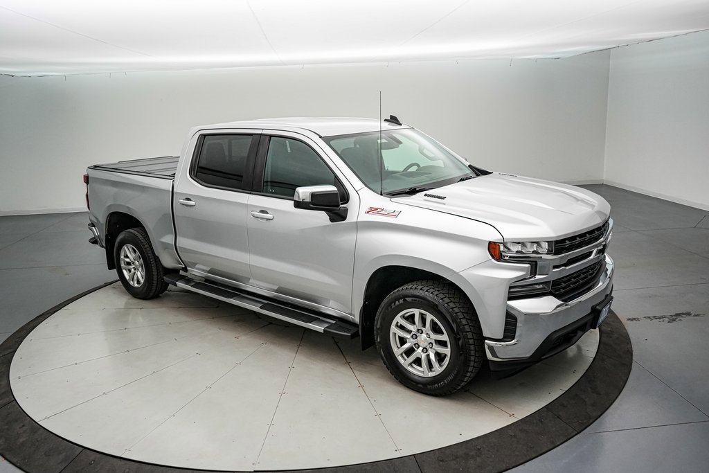 Used 2020 Chevrolet Silverado 1500 LT w/ All-Star Edition image 2