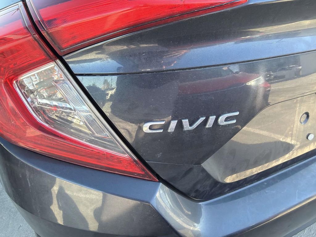 Used 2018 Honda Civic EX image 12