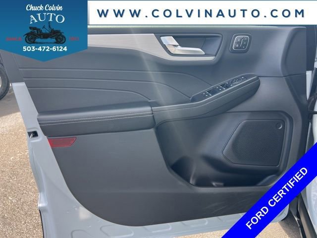 Certified 2025 Ford Escape Platinum image 15