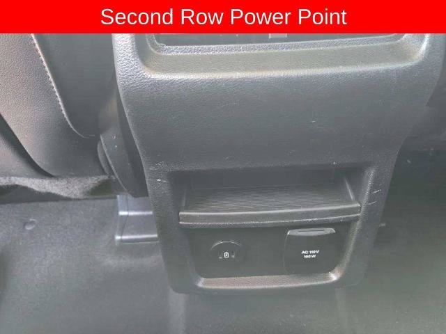 Certified 2024 Ford Edge SEL w/ Convenience Package AWD/4WD image 11