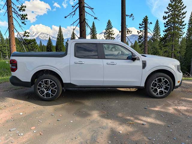 Certified 2025 Ford Maverick Lariat AWD/4WD image 6
