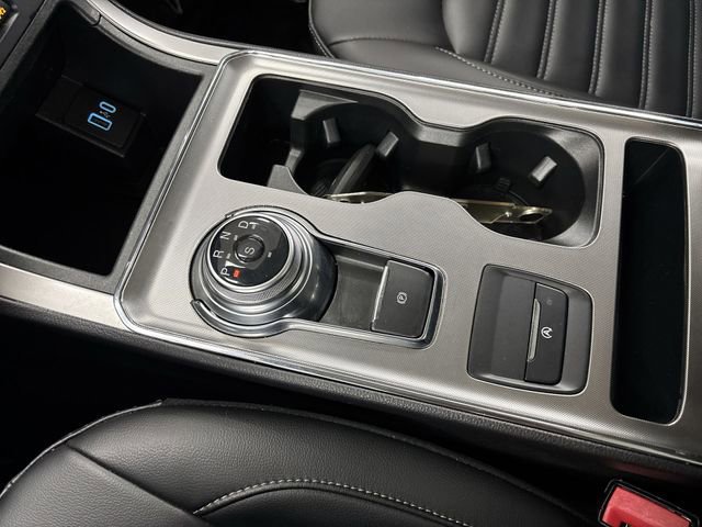 Certified 2022 Ford Edge SEL w/ Convenience Package image 11