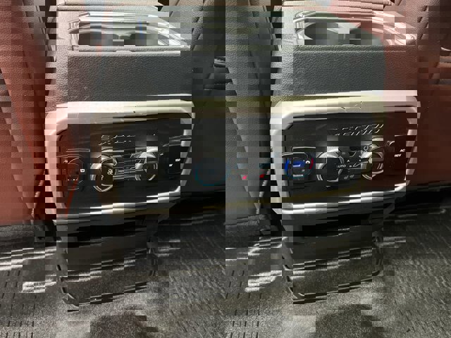 Certified 2022 Ford Expedition Limited image 16