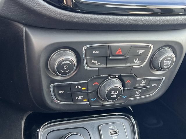 Used 2021 Jeep Compass Limited w/ Sun and Sound Group AWD/4WD image 22