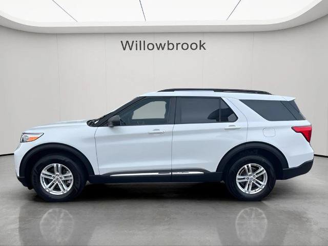 Certified 2023 Ford Explorer XLT AWD/4WD image 2