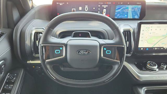 Certified 2025 Ford Expedition Max Platinum w/ Stealth Appearance Package AWD/4WD image 27