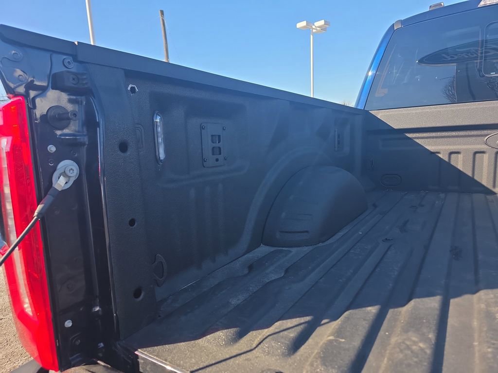 Certified 2025 Ford F250 Lariat w/ Lariat Ultimate Package image 23