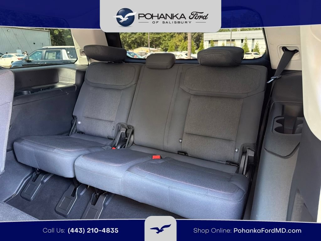 Certified 2025 Ford Expedition Active AWD/4WD image 19