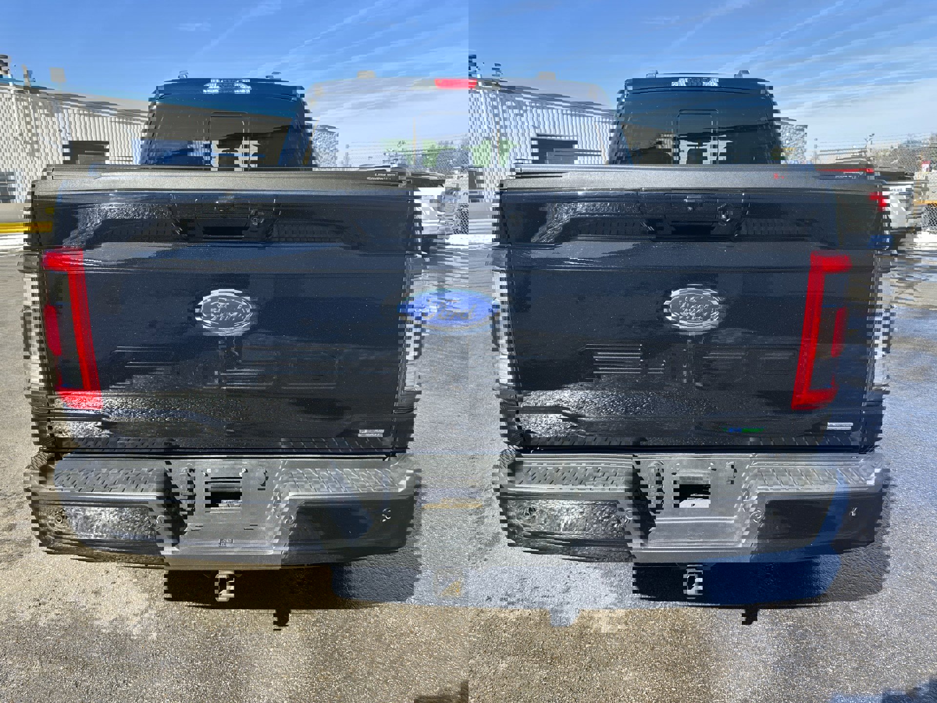 Certified 2022 Ford F150 Lariat w/ Equipment Group 502A High image 5