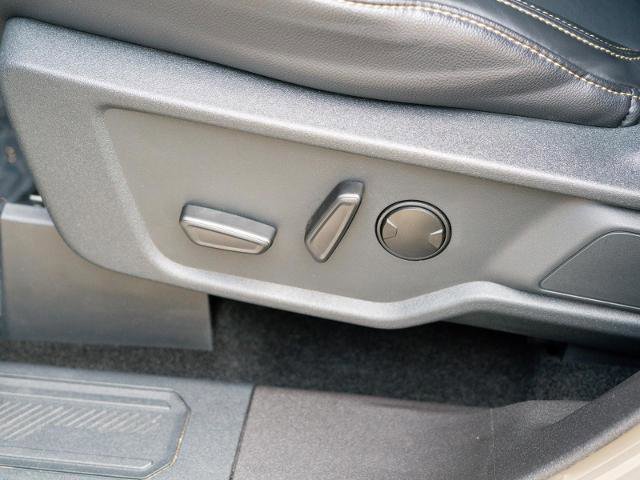 Certified 2025 Ford Bronco Badlands image 17