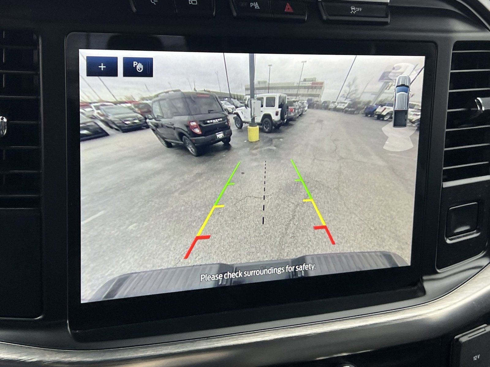 Certified 2023 Ford F150 Lariat w/ Equipment Group 502A High image 19