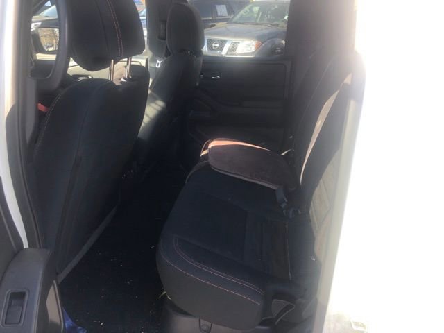 Used 2025 Nissan Frontier PRO-4X w/ Pro Convenience Package image 9