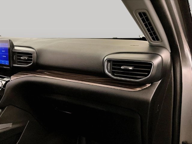Certified 2023 Ford Explorer Limited AWD/4WD image 15