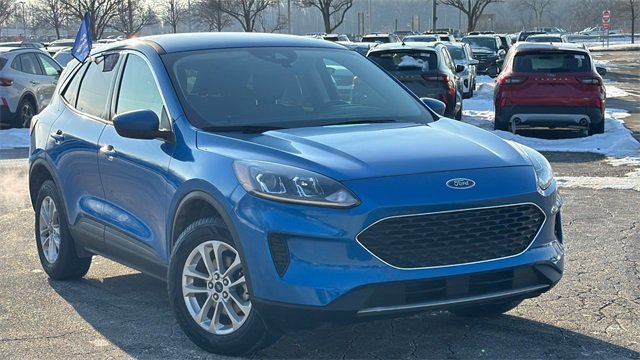 Certified 2020 Ford Escape SE image 8