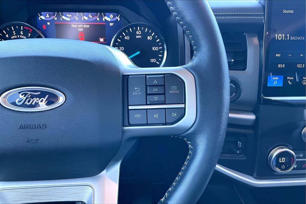 Certified 2022 Ford Expedition XLT RWD image 11