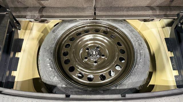 Certified 2025 Ford Explorer Active w/ Active Comfort Package image 29