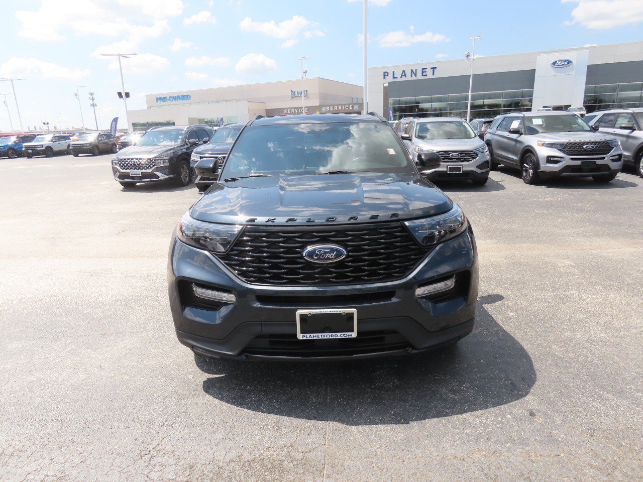 Certified 2022 Ford Explorer ST-Line RWD image 5