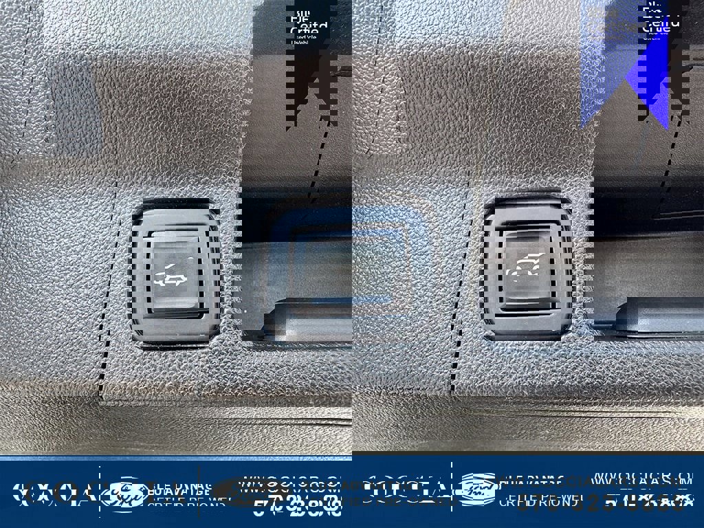 Used 2021 GMC Acadia SLE w/ Driver Convenience Package image 39