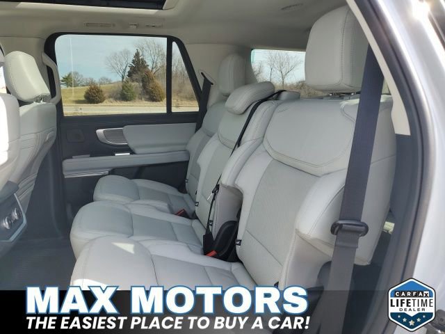 Certified 2025 Ford Expedition Platinum w/ Driver's Package image 20