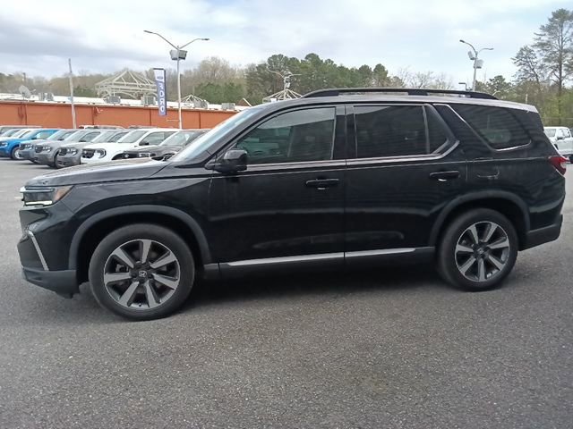 Used 2023 Honda Pilot Elite image 2
