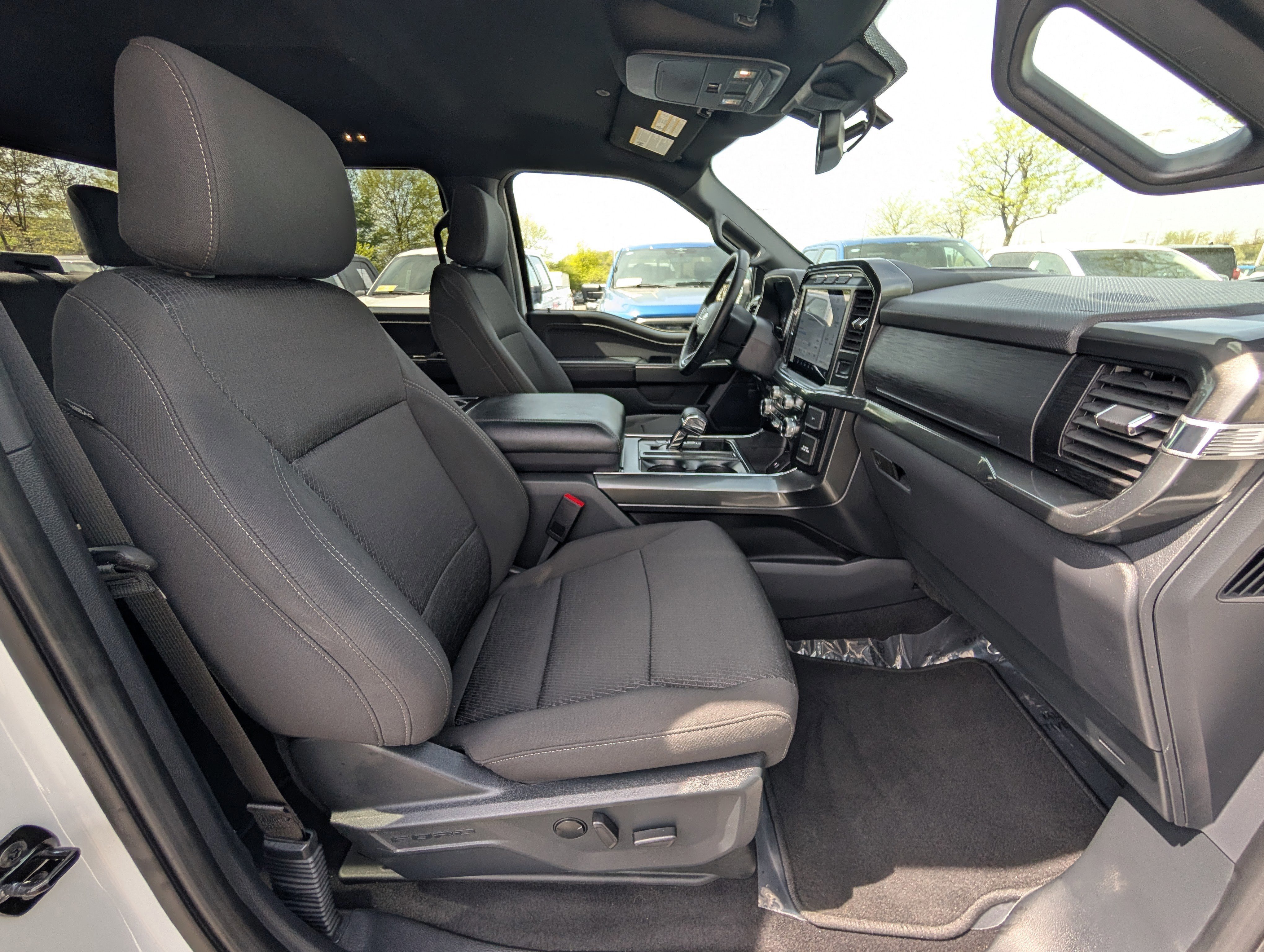 Certified 2023 Ford F150 XLT w/ Equipment Group 302A High image 10