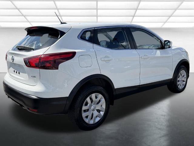 Used 2018 Nissan Rogue Sport S AWD/4WD image 9