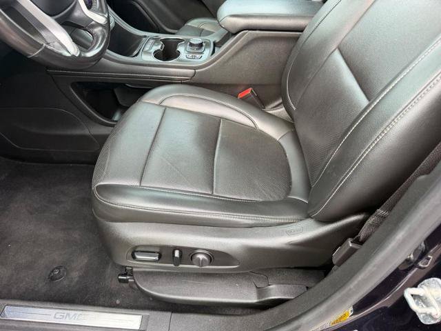 Used 2021 GMC Acadia SLT w/ Technology Package AWD/4WD image 24