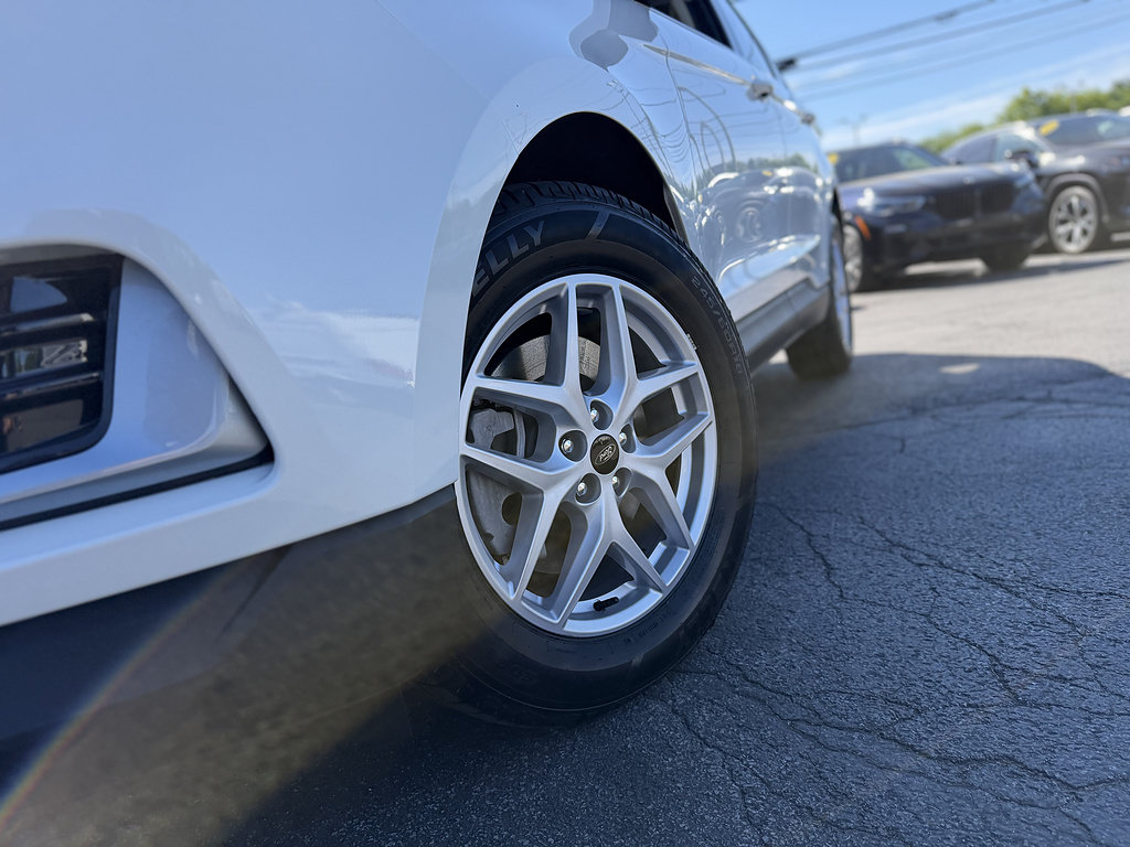 Certified 2023 Ford Edge SEL AWD/4WD image 2
