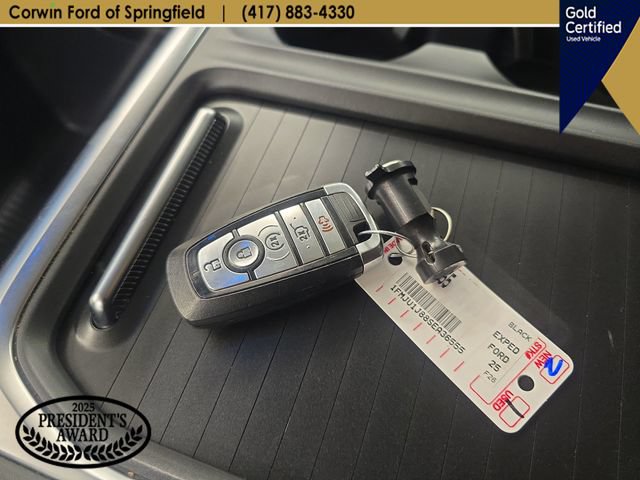 Certified 2025 Ford Expedition Active AWD/4WD image 34