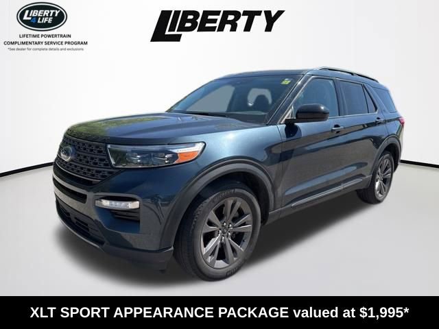 Certified 2023 Ford Explorer XLT w/ Equipment Group 202A AWD/4WD image 3