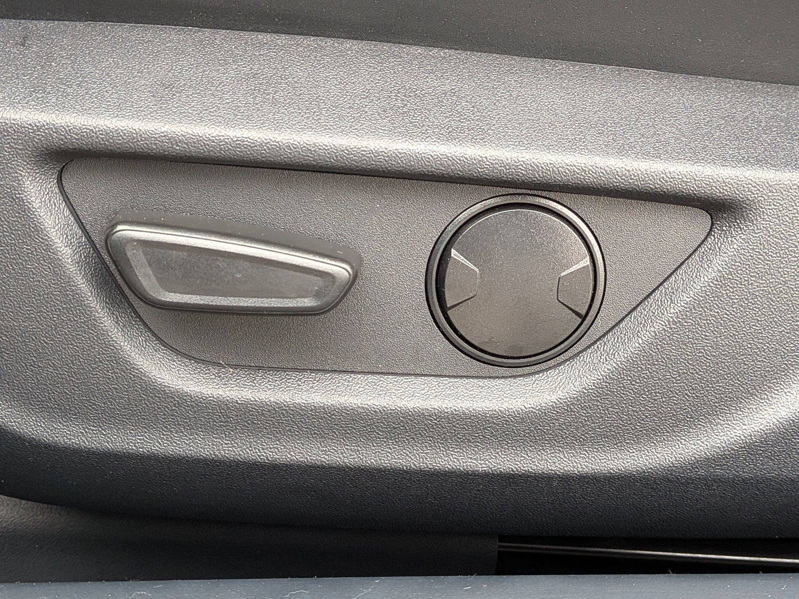 Certified 2024 Ford Mustang Premium image 20