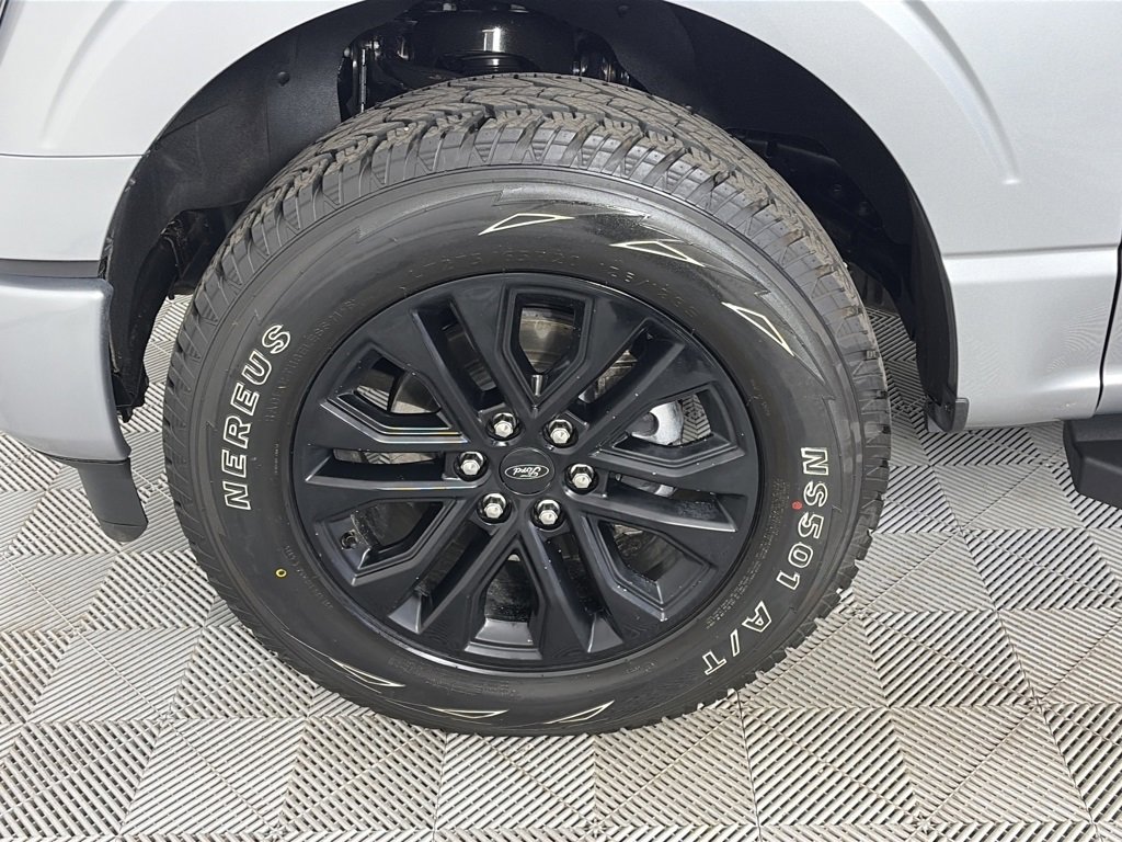 Certified 2025 Ford F150 Lariat w/ FX4 Off-Road Package image 8