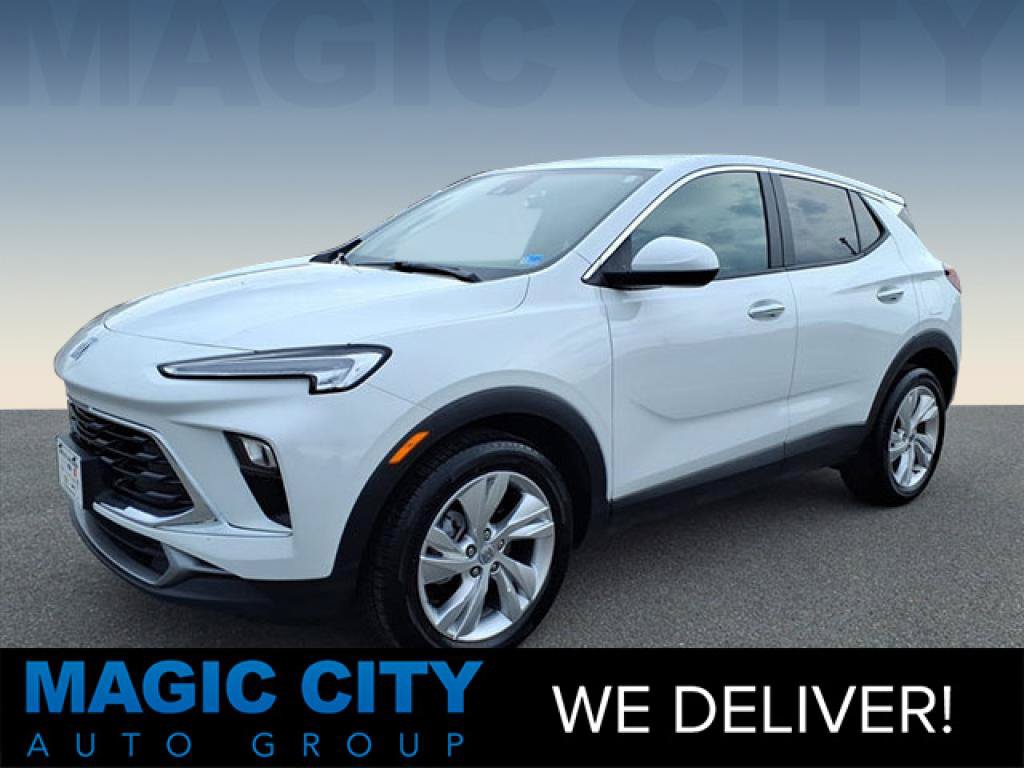 Used 2025 Buick Encore GX Preferred FWD image 1