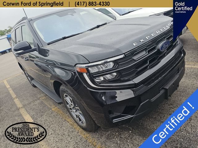 Certified 2025 Ford Expedition Active AWD/4WD image 4