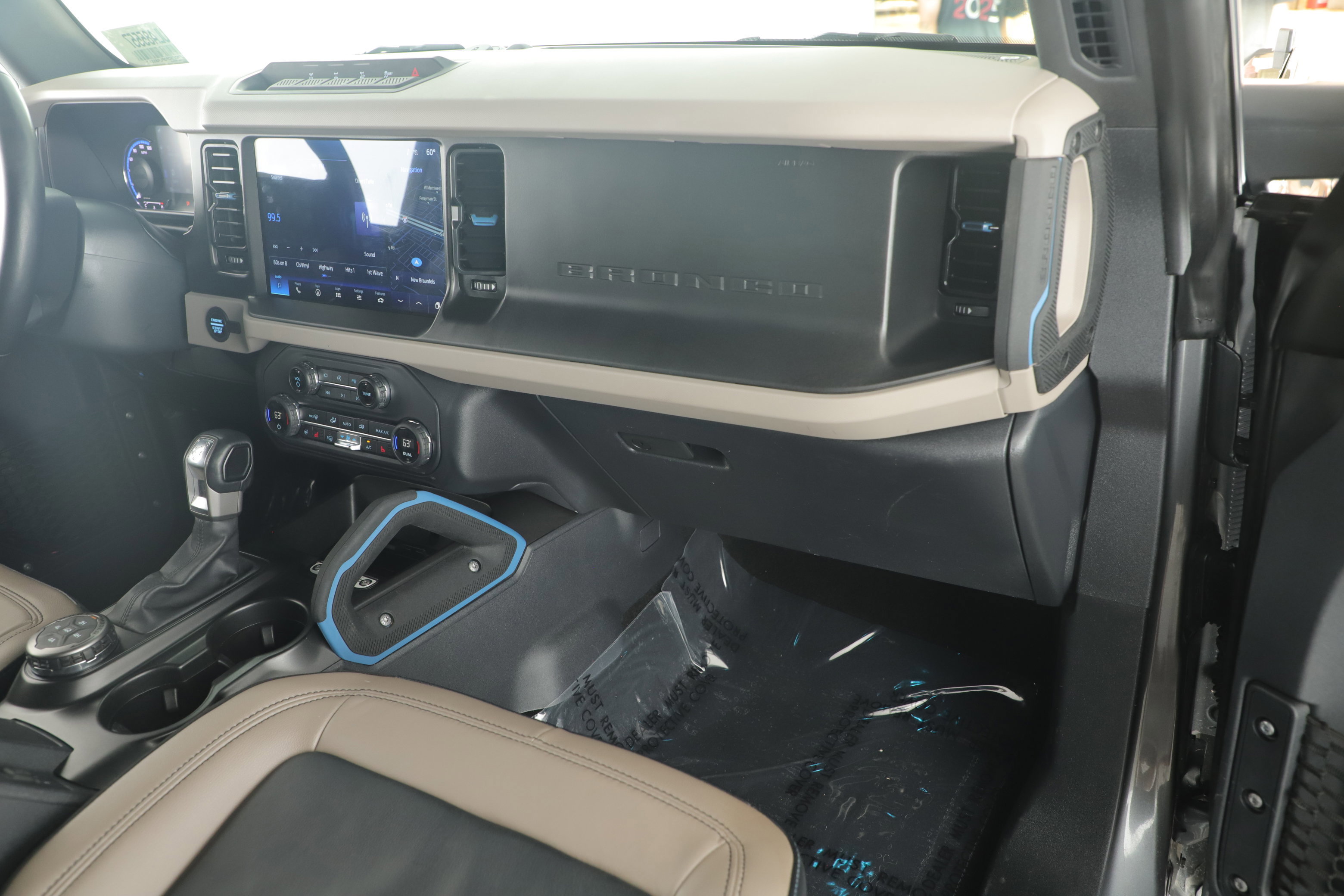 Certified 2023 Ford Bronco Wildtrak image 21