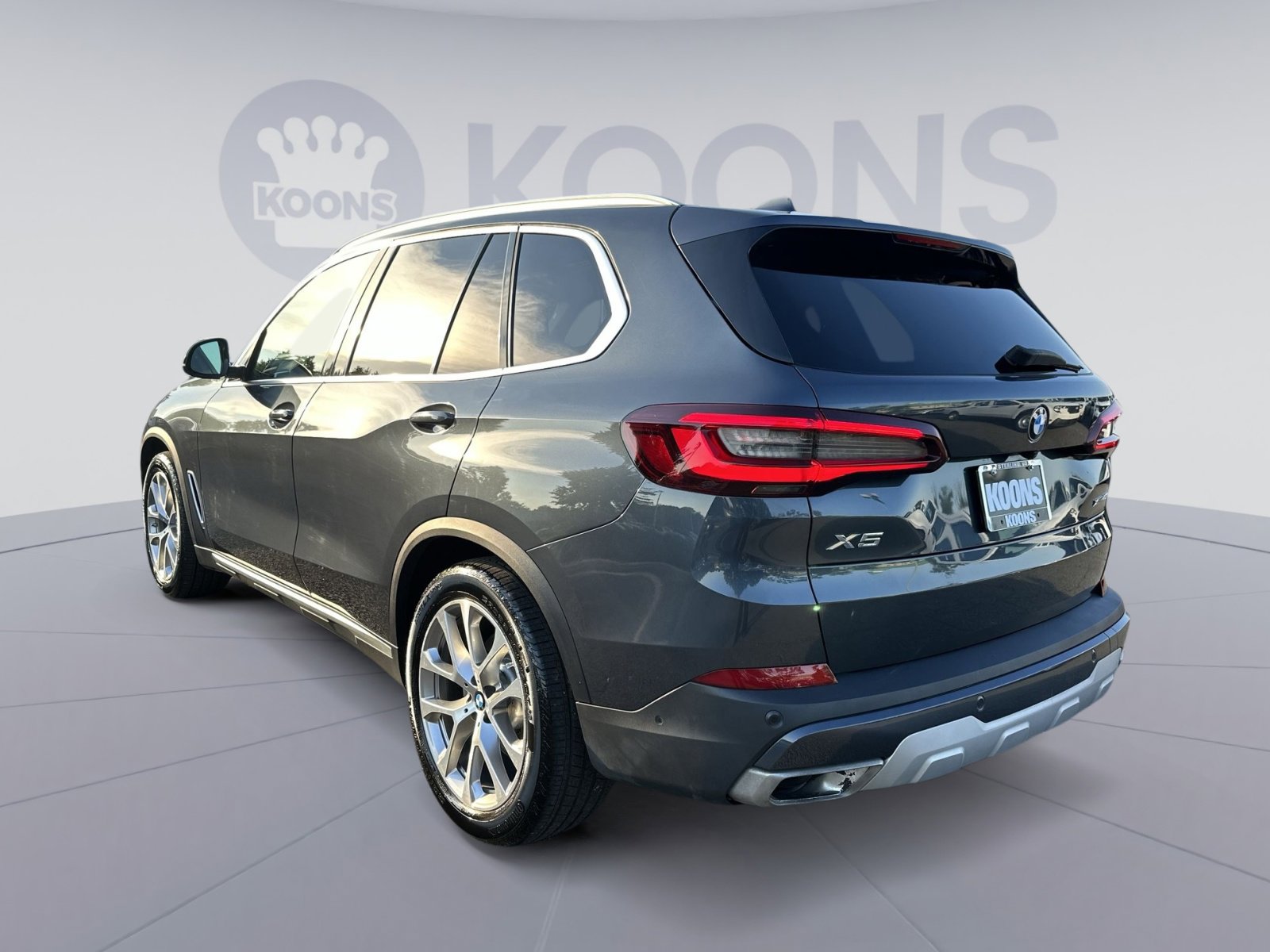 Used 2022 BMW X5 xDrive40i AWD/4WD image 14