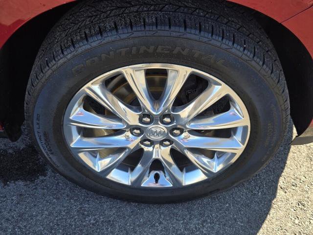 Used 2020 Buick Enclave Essence w/ Sound and Sites Package image 21